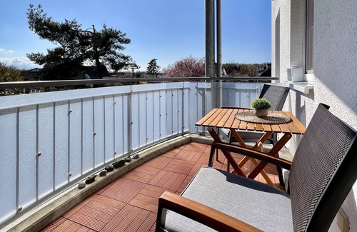 Graal Mueritz Apartment | Strandstrasse 28, 400m to the beach, quiet and sunny, 2 rooms 43sqm, ideal for couples