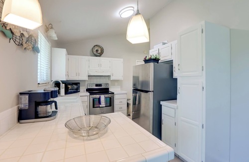 Columbine Valley House | Stress-Free Commuting! Extended Stay in Littleton