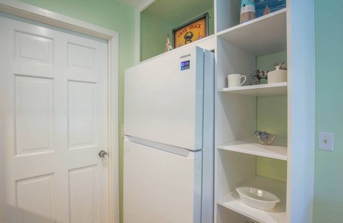 Isle of Palms Villa | Stroll to Beach! Private Balcony. Lagoon Views