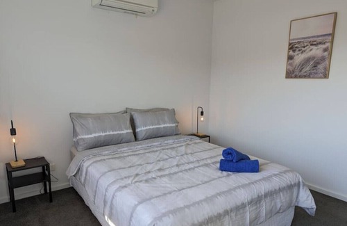 Wright Apartment | Stromlo Strong! 2bd 1br @Wright