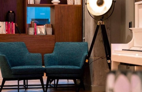 Cathedral Quarter Apartment | Student Only - Cute Room in Belfast City Center
