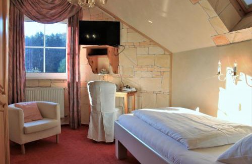 Girod Hotel | Studentenmühle Hotel - Restaurant