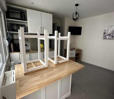 Peronne Apartment | Studette des blancs moutons