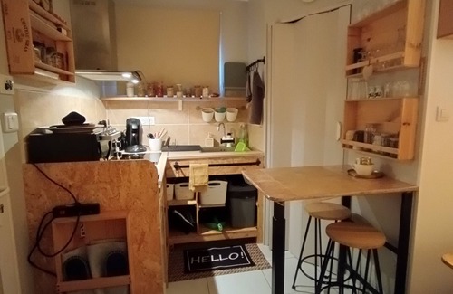 Quissac Apartment | Studio 10M2, Terrace 18M2, Swimming pool and Parking + pet welcome