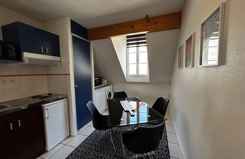 La Roche-Posay Apartment | Studio 200m from spas with pool, parking, and WiFi
