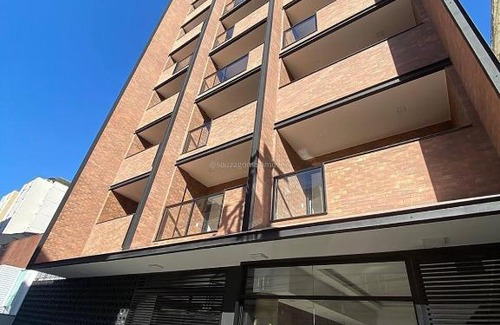 Centro Apartment | Studio 5 Completo Centro com Garagem