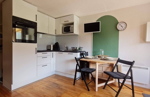Campan Apartment | studio 5 people facing the lake and the Pic du Midi