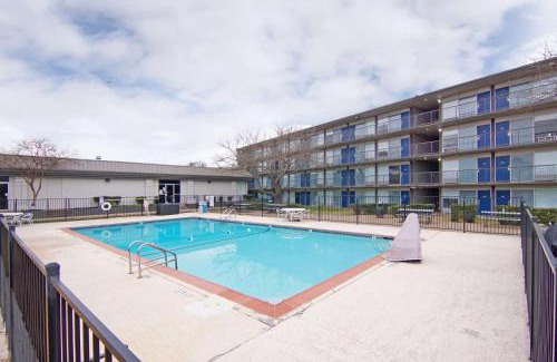 Mesquite Hotel | Studio 6 Mesquite, TX Town East