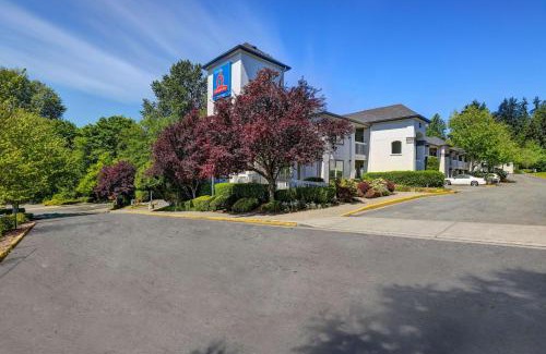 Mountlake Terrace Hotel | Studio 6-Mountlake Terrace, WA - Seattle