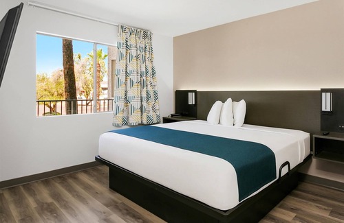 Tempe Hotel | Studio 6 Tempe, AZ – Elliot Road