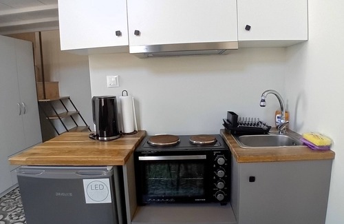 Lesvos Apartment | STUDIO 7 - Welcome to Studio 7 in the heart of Mytilene