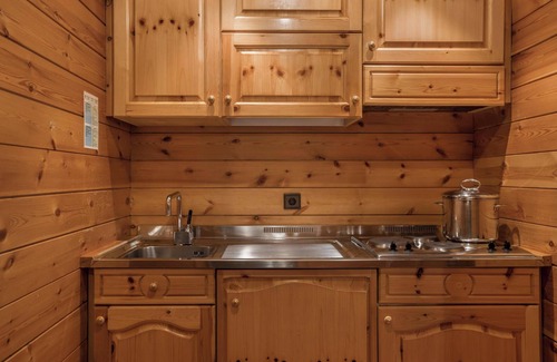 Armentarola Apartment | Studio Apartment “Ciasa ai Pini 208” near Ski Lifts with Mountain View Garden & Sauna