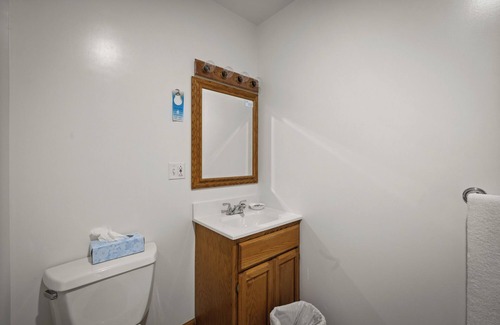 Moorcroft Apartment | Studio Apartment #4 In Moorcroft Wyoming Located Near Keyhole Lake
