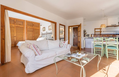 Bubion Apartment | Studio Apartment 'Casa Belmonte' with Sea View, Private Terrace and Wi-Fi