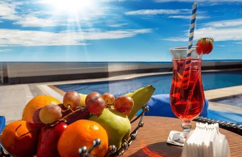 Dubai Hotel | Studio Apartment in Al Qusais With Free Breakfast