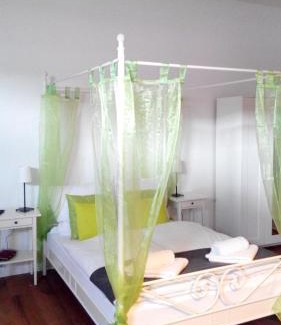 Neukoelln Apartment | Studio Apartment Niemetzstr 51