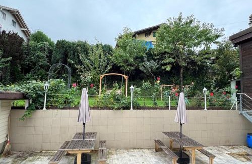 Gwatt Apartment | Studio apartment - Park view