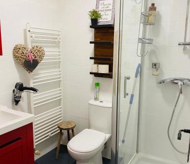 Bihorel Apartment | Studio au calme avec terrasse - hauteurs de Rouen