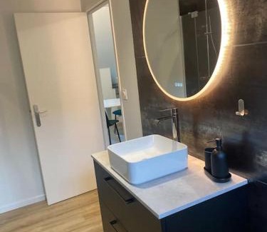 Quintin Apartment | Studio au centre de Quintin