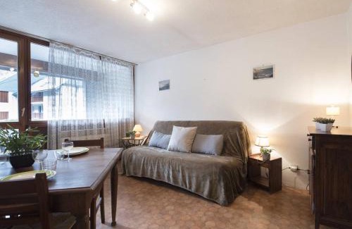 Saint-Lary-Soulan Apartment | Studio avec Parking Privé près du Centre, Navette & Téléphérique - FR-1-296-170