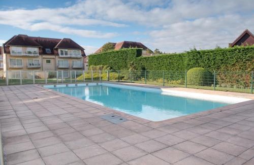 De Haan Apartment | Studio Bowie with shared pool by Interhome