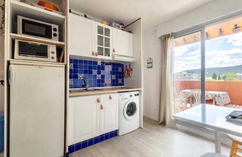 La Faviere Apartment | Studio cabine Les Rives de la Favière piscine et tennis les pieds dans l'eau