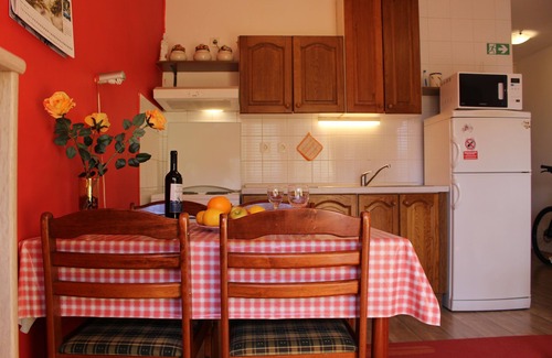 Znjan Apartment | Studio Chalereux Avec une vue sur Mer. Pour Deux ou Pour un Nomade Numérique !