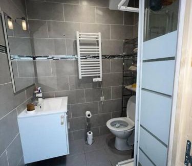 Meru Apartment | Studio confortable et fonctionnel proche gare