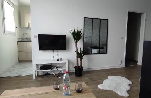 Elancourt Apartment | Studio Cosy Elancourt, Les terrasses d'Héricé