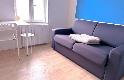 Valenciennes Apartment | Studio cosy