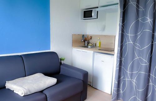 Valenciennes Apartment | Studio cosy