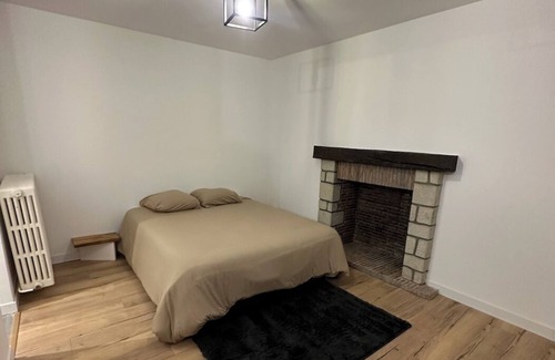 Saint-Jean-de-la-Ruelle Apartment | STUDIO COSY ORLÉANAIS (DOWNTOWN LOIRE)
