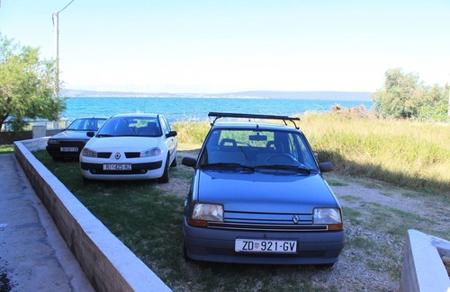 Banj Apartment | Studio flat near beach Banj, Pašman (AS-8206-b)