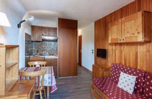 Meribel-Mottaret Apartment | Studio fonctionnel 16m² à Méribel Mottaret - Proche pistes et commerces, parfait pour 2 personnes - FR-1-355-21