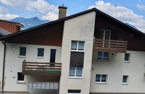 Emmetten Apartment | Studio for 2-4 guests with balcony and panorama view