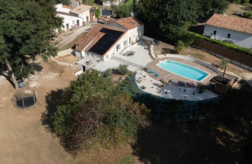 Saint-Porchaire House | Studio