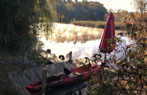 Saratoga Springs Apartment | Studio in house - Horse Track - SPAC - waterfront - Kayaking, Canoe, SUP, fishin