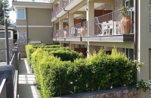 Mazzeo Apartment | Studio in Villa Oasis Residence in Taormina