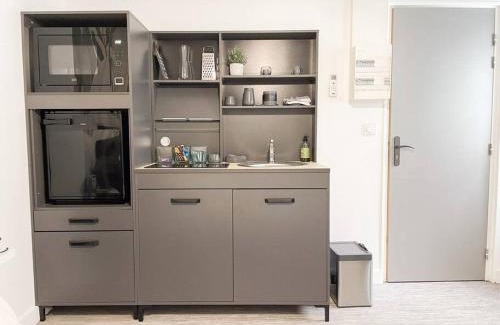 Alencon Apartment | Studio Jungle N2
