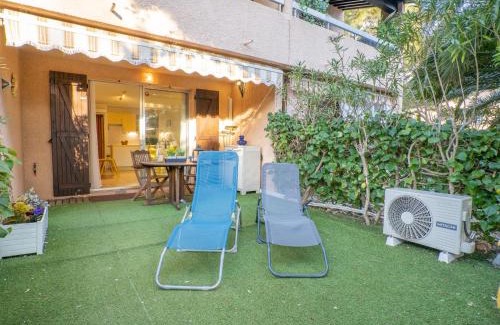 Saint-Aygulf Apartment | Studio La Galiote-2 by Interhome