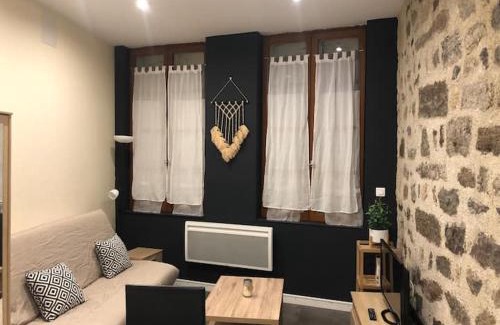 Le Puy-en-Velay Apartment | Studio lumineux au 1er étage