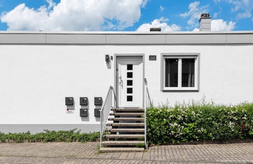 Kaiserslautern Apartment | Studio M for 3 - Kitchen - Wi-Fi - Parking