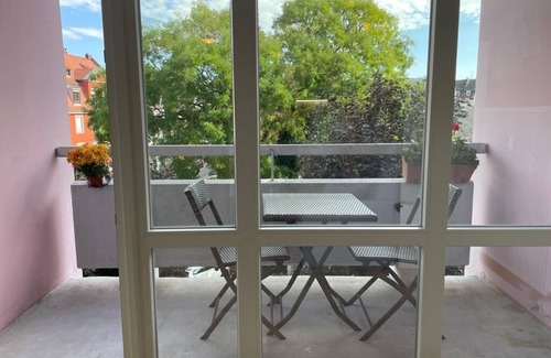 Neudorf Ouest Apartment | Studio Meublé Avec Balcon et Parking Schluthfeld