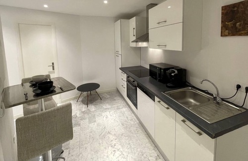 Saint-Augustin Apartment | Studio of 30 m2 near airport