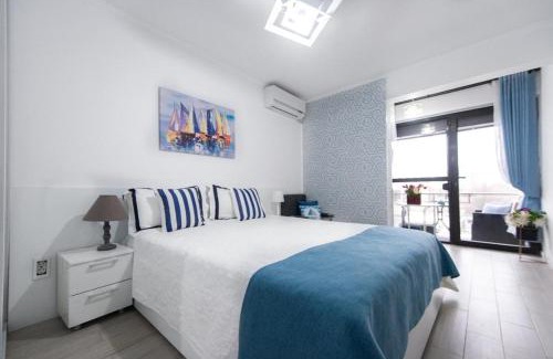 Saturn Apartment | Studio Oscar