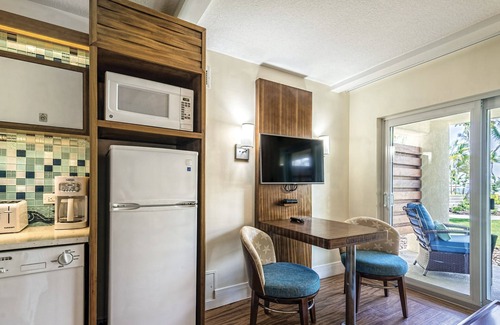 Frydendal Resort | Studio PLUS @ Beachfront Wyndham Margaritaville Resort -Pools, SwimUp Bar, Beach