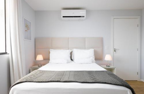 Praia do Jardim Apartment | Studio Praia do Jardim 1 305B