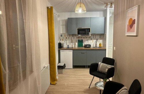 Noisy-le-Grand Apartment | Studio - Proche Centrex & Disneyland