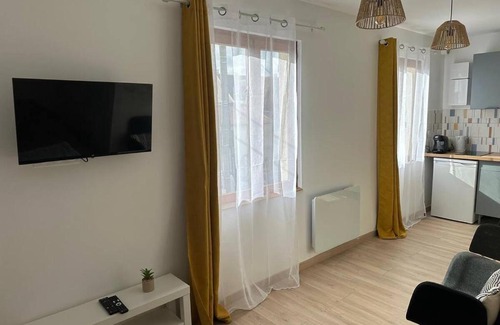 Noisy-le-Grand Apartment | Studio - Proche Centrex & Disneyland