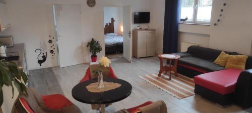 Zielona Gora Apartment | Studio Red Kot
